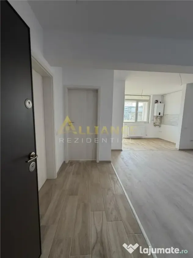 STUDIO DE VANZARE - STRADA BIRUINTEI