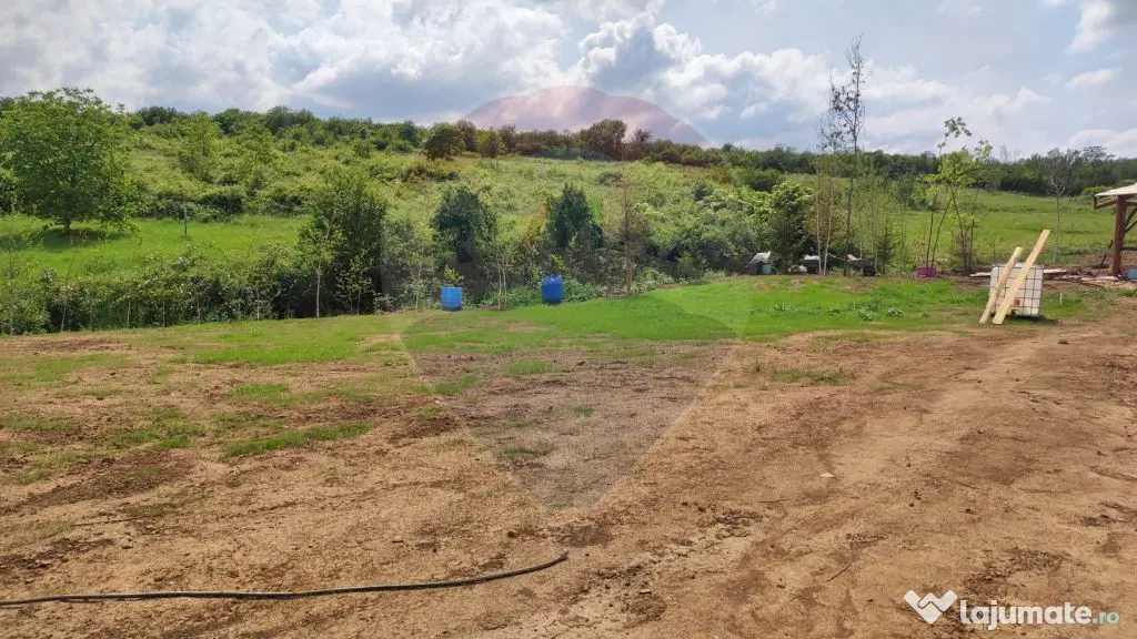 Vânzare teren intravilan 1,200mp Oradea, zona Doja - Han...