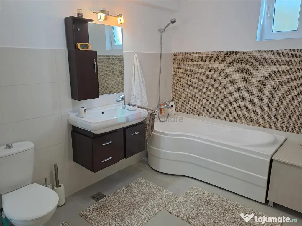 Apartament cu 3 camere de lux in zona centrala