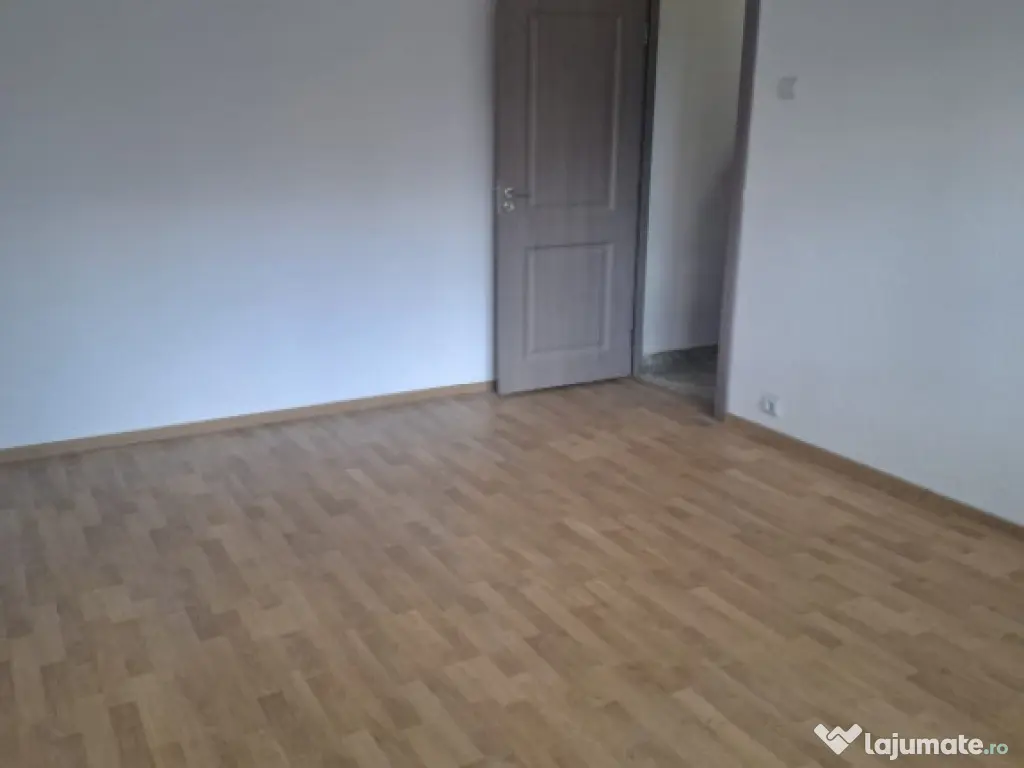 Apartament 2 camere, 40.81 mp, zona Malul Rosu