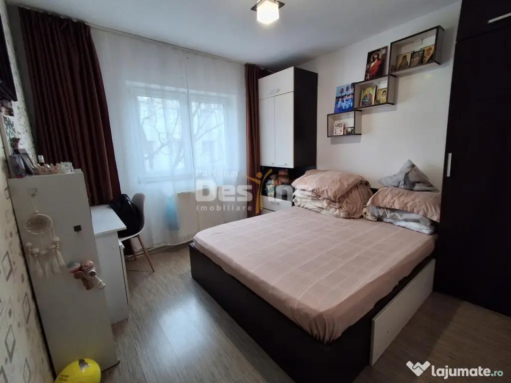 DACIA , Apartament 2 camere, DECOMANDAT, 105.900 EURO