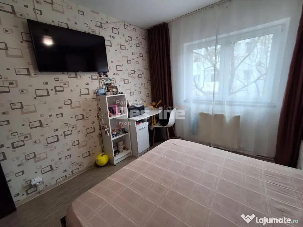 DACIA , Apartament 2 camere, DECOMANDAT, 105.900 EURO