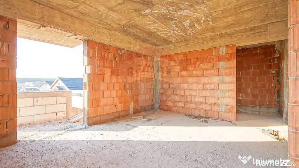 Vilă cu 3 camere, la roșu | Proiect modern – Poiana C...