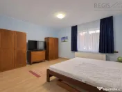 Apartament 2 Camere in Centrul Istoric cu Garaj si Curte 