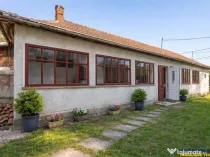 FILM! De casa traditionala, cu dependinte si facilitati, in