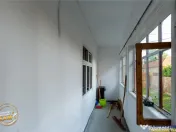 FILM! De casa traditionala, cu dependinte si facilitati, in 