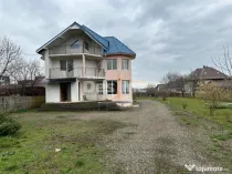 Vila pretabila Pensiune/Cresa/Azil Fermelor 300mp 415.000??
