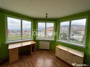 Vila pretabila Pensiune/Cresa/Azil Fermelor 300mp 415.000??