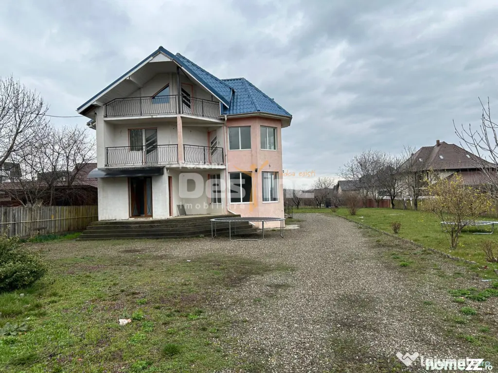 Vila pretabila Pensiune/Cresa/Azil Fermelor 300mp 415.000??