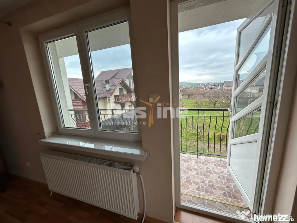 Vila pretabila Pensiune/Cresa/Azil Fermelor 300mp 415.000??