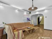 2 Apartamente unite, 5 camere de vânzare pe Malul Muresu... 