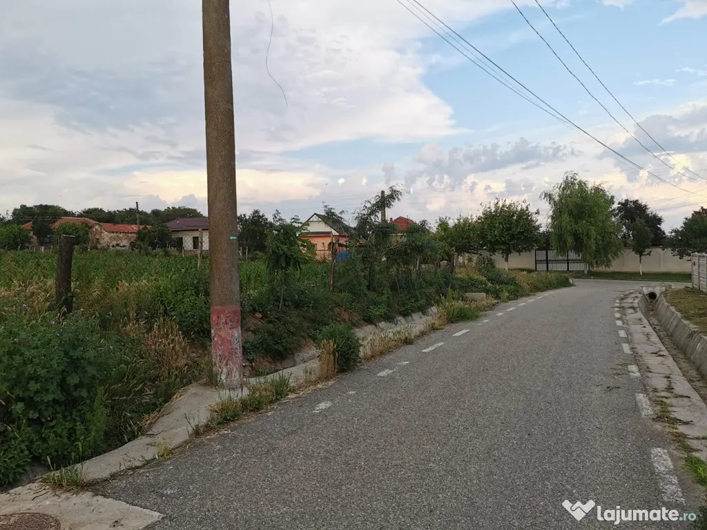 Vand teren 2800 mp in Soparlita, Olt