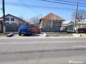 Teren intravilan cu tot cu casă 