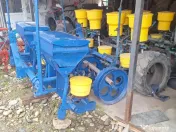 Semănătoare porumb 