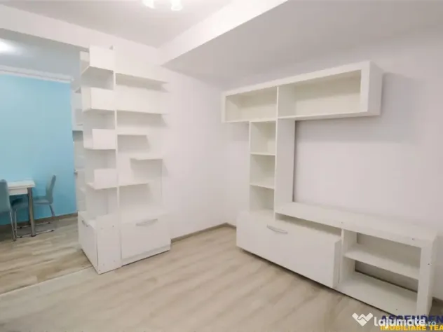 3D!Studio cochet si aerisit,regim vila, parcare privata,Trac