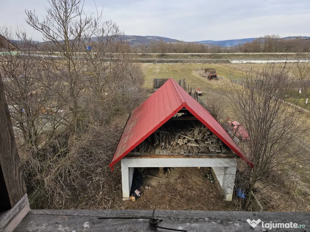 Casă la gri + Garaj - Teren 1.700 mp Fagaras, pe strada Oltului