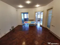 Apartament 3 camere, decomandat, boxa I Occidentului