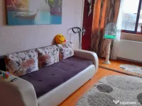 De închiriat, apartament 3 camere 