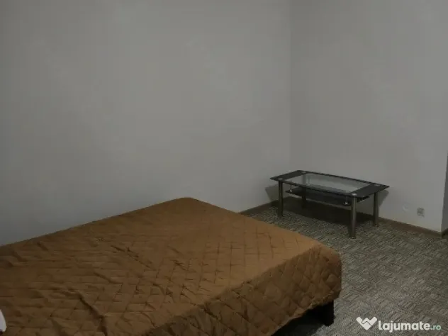 Aparatorii patriei turnu magurele etaj 1