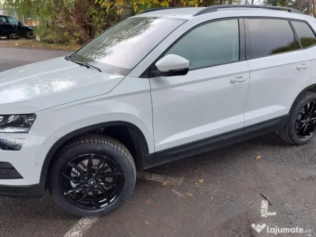 Skoda Karoq 1.5 TSI DSG Style cu pachet Sportline