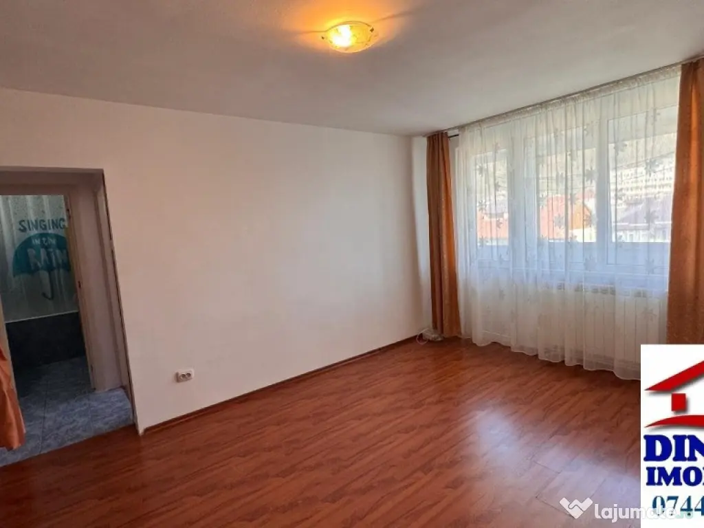 Apartament 2 camere – Ultracentral, str. M. Eminescu, 250 Eur/lunar