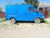 Dubă Marca Mercedes-Benz 