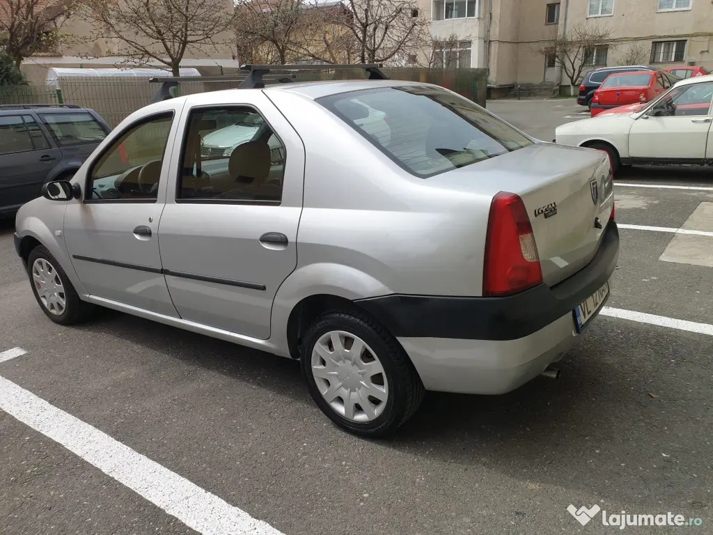Dacia Logan, servo, stare perfecta