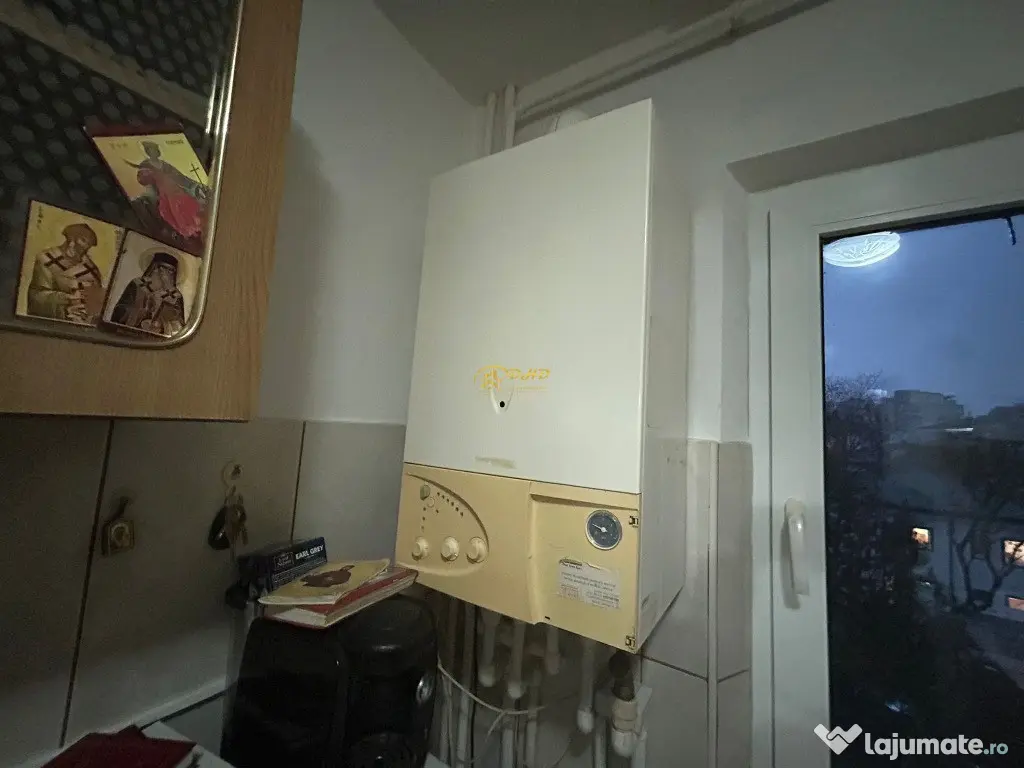 Apartament 3 camere - Păcurari