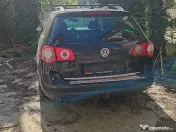Vând Volkswagen passat pentru piese 