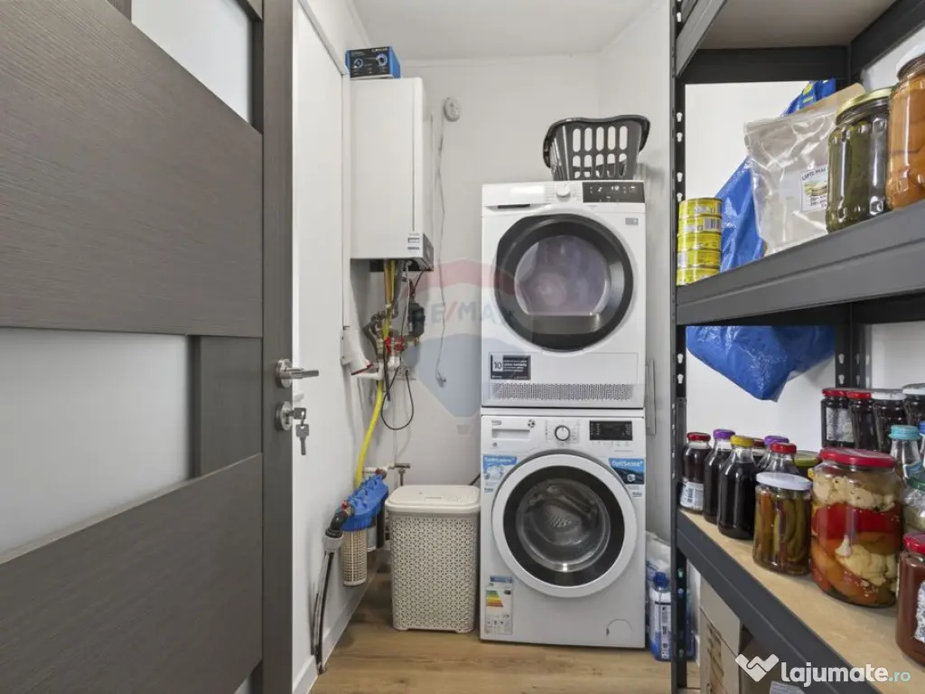 Casă la cheie cu teren 544 mp de vanzare in zona 6 Vanat...