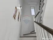 Casă la cheie cu teren 544 mp de vanzare in zona 6 Vanat... 