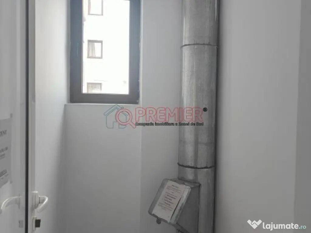 EROII REVOLUTIEI - Metrou - 3 camere