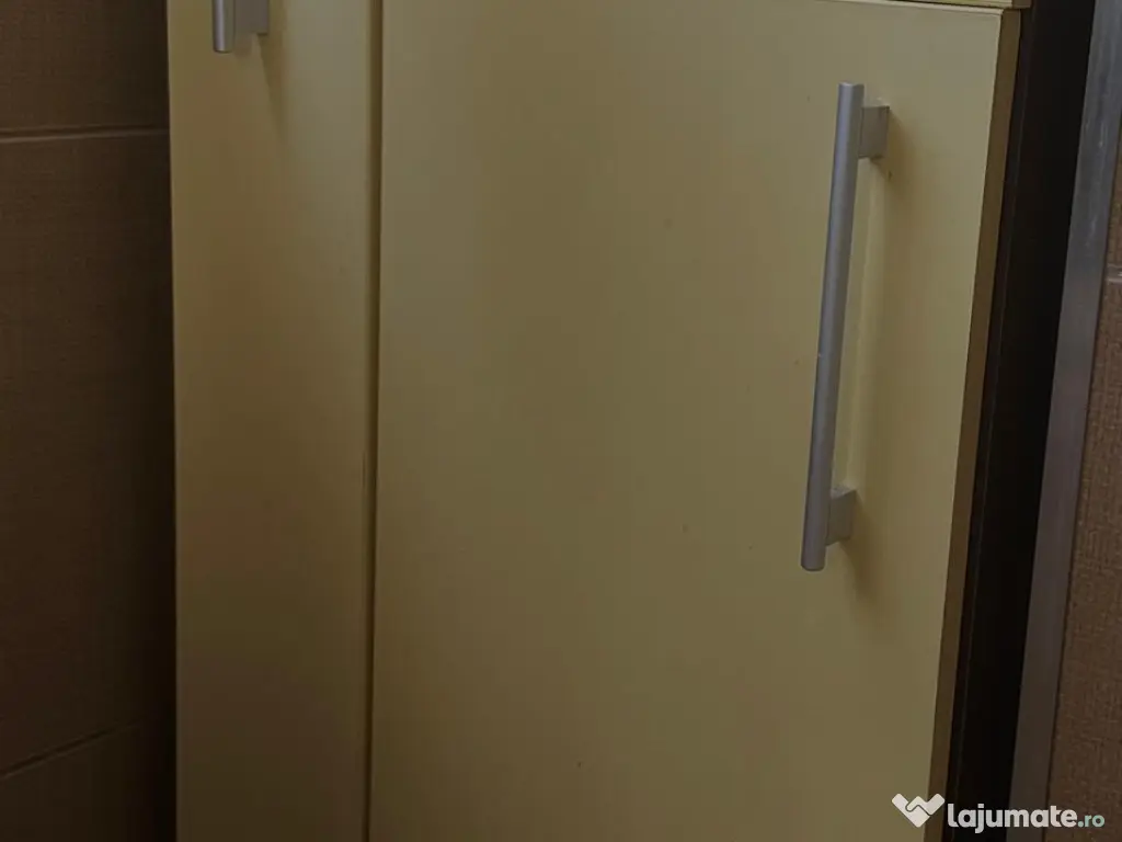 Mobila bucatarie impecabila ciocolata/wenge cu vanilie