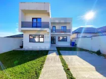 Casă cu etaj, 4 dormitoare, compartimentare eficientă z...