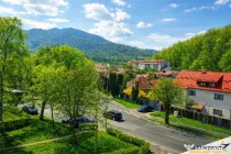 Garsoniera luminoasa cu bucatarie utilata si baie cu cada