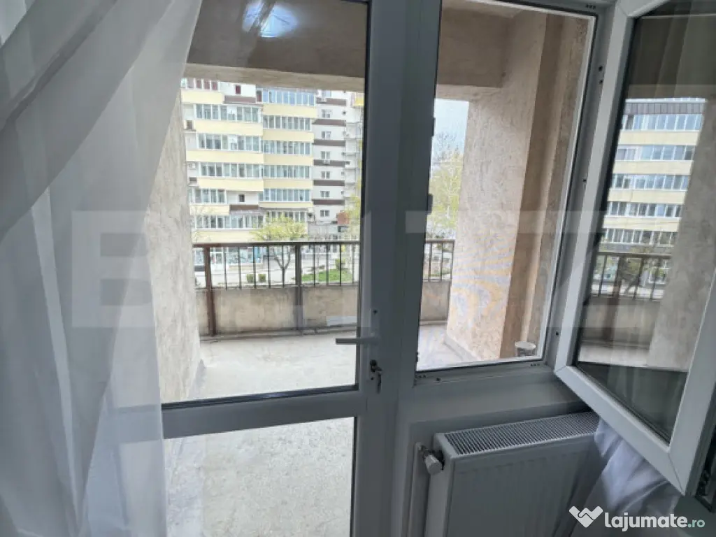 Apartament cu 2 camere, decomandat, modern, zonă centrală,