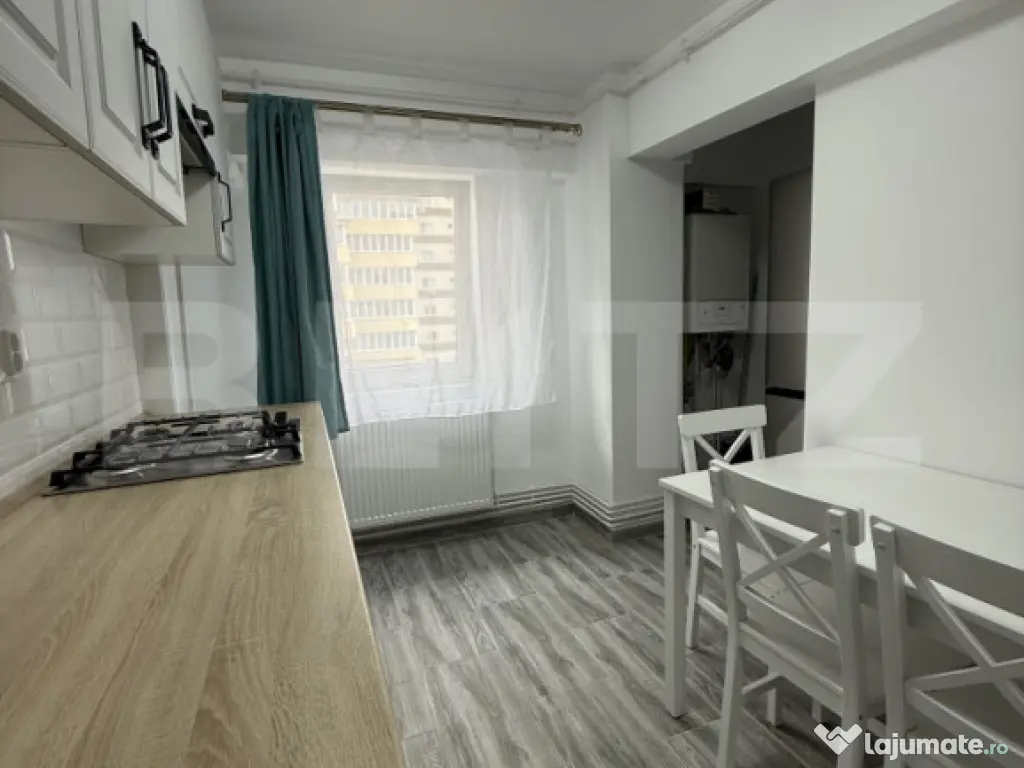 Apartament cu 2 camere, decomandat, modern, zonă centrală,