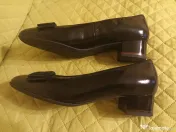 Pantofi negri toc mic 