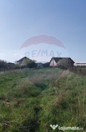 Casă si teren 2324 mp vânzare Fughiu 12 km de Oradea re... 