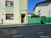 Vila Popesti Leordeni || complex inchis || panouri fotovolta 