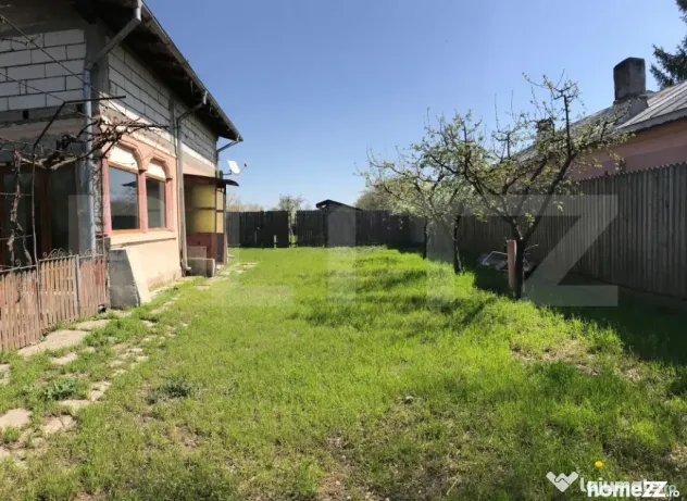 ???? Casă (la roșu) + teren 2522 mp – ideală pentru per - Gaesti (Dambovita)