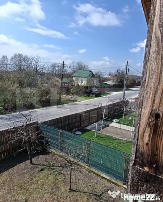???? Casă (la roșu) + teren 2522 mp – ideală pentru per - Gaesti (Dambovita)