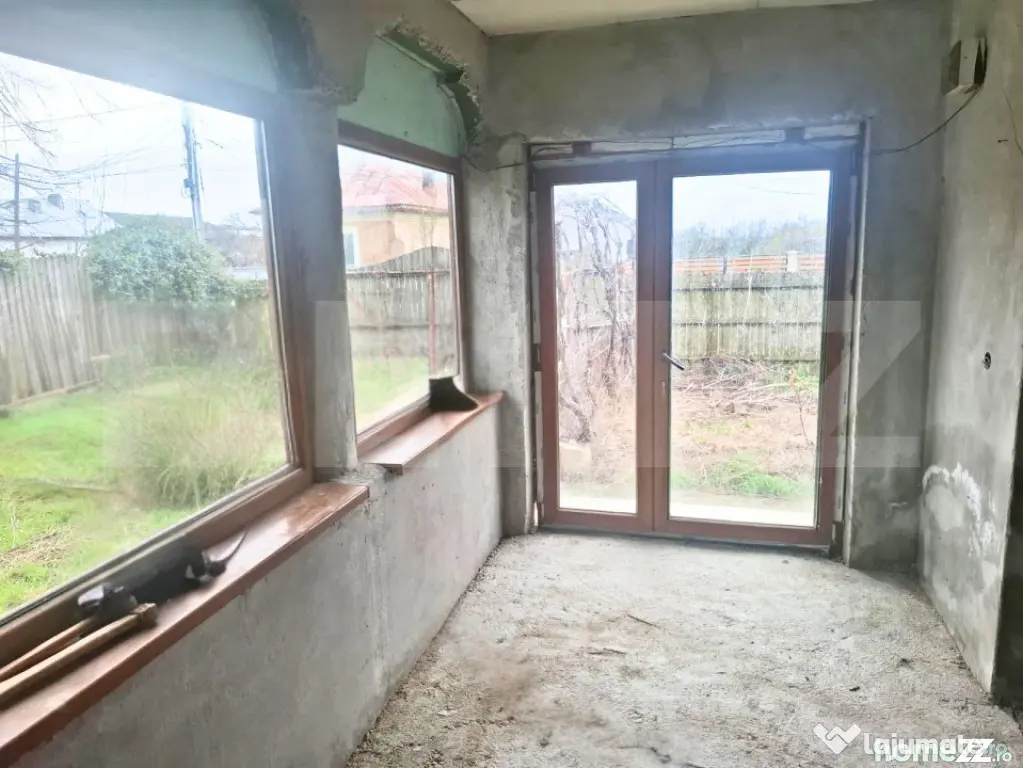 ???? Casă (la roșu) + teren 2522 mp – ideală pentru per - Gaesti (Dambovita)