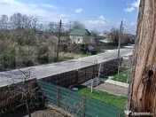 ???? Casă (la roșu) + teren 2522 mp – ideală pentru per 