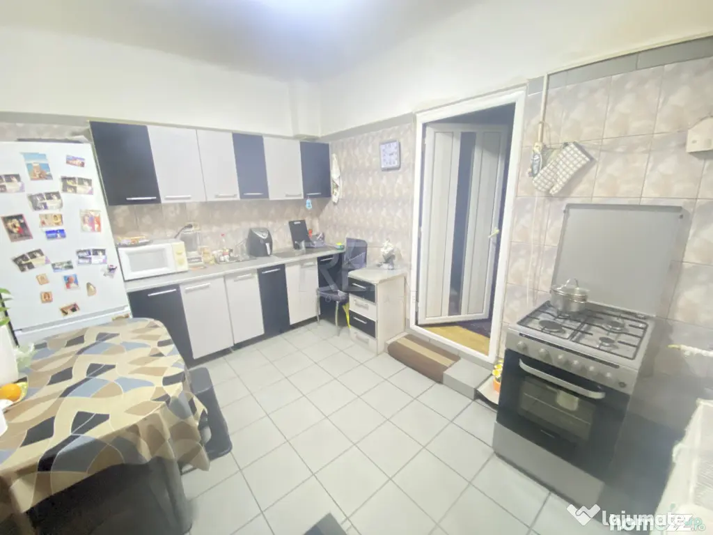 Casa- 4 camere- Centrala proprie-Sector 5-Teren 185,97 mp- C
