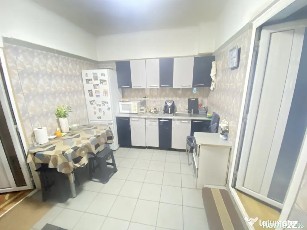 Casa- 4 camere- Centrala proprie-Sector 5-Teren 185,97 mp- C