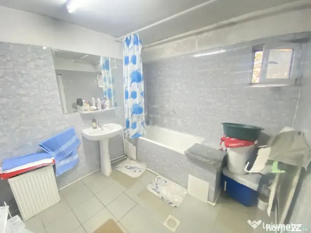 Casa- 4 camere- Centrala proprie-Sector 5-Teren 185,97 mp- C