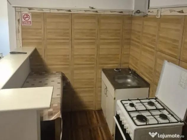 Apartament 2 camere de inchiriat zona rosu-chiajna