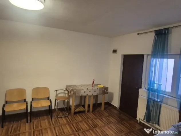 Apartament 2 camere de inchiriat zona rosu-chiajna