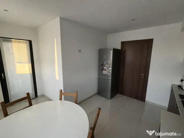 APARTAMENT 2 camere decomandat | 62 mp | 2 parcari | bloc 2016 | etaj 3| stadionul ROCAR